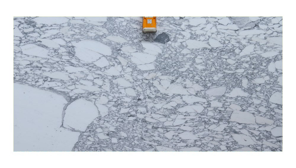 Arabescato Corchia 20mm honed marble - Image 11